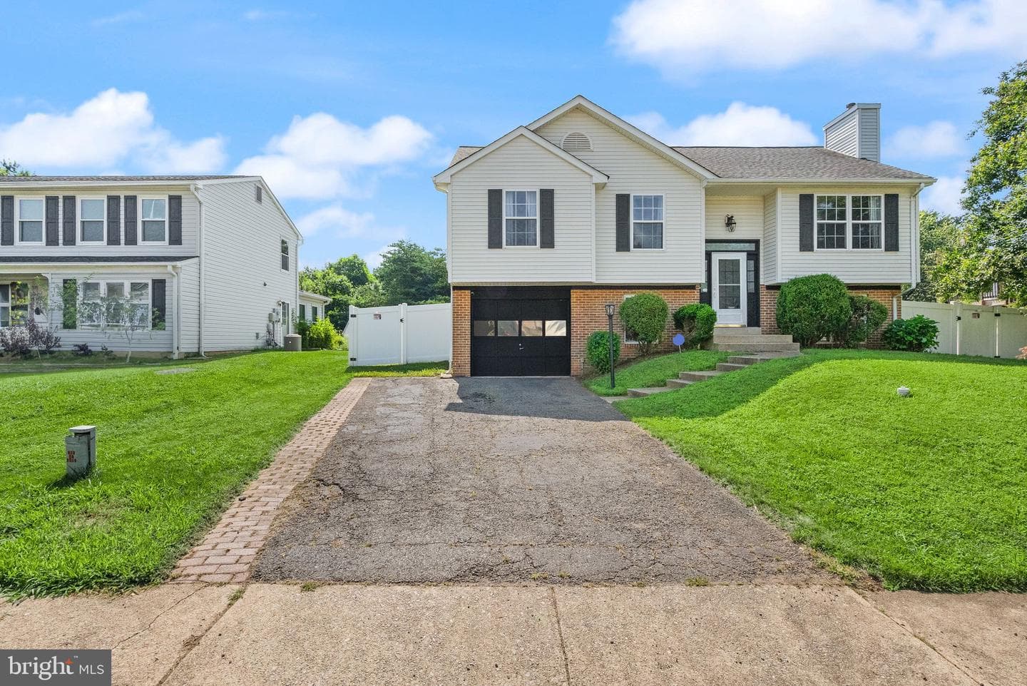 5837 Riverside Drive photo 6