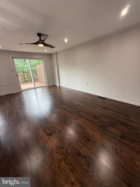 2526 Doverhill Court photo 17