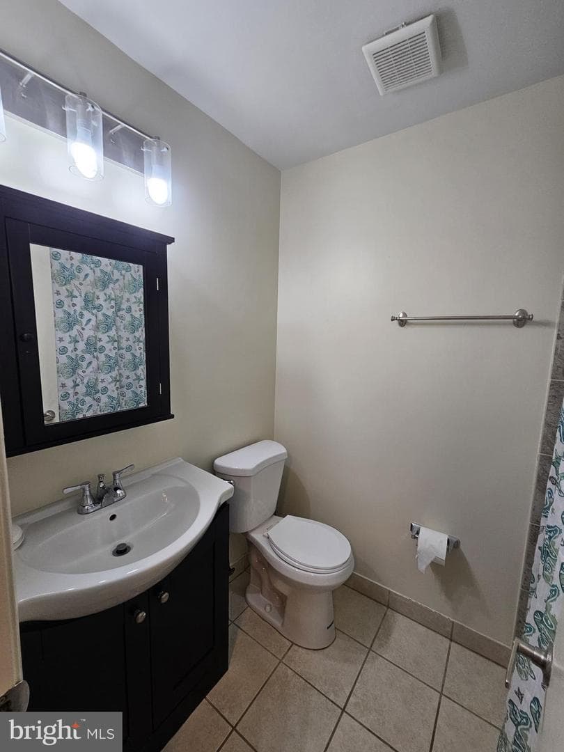 10234 Winchester Court photo 16