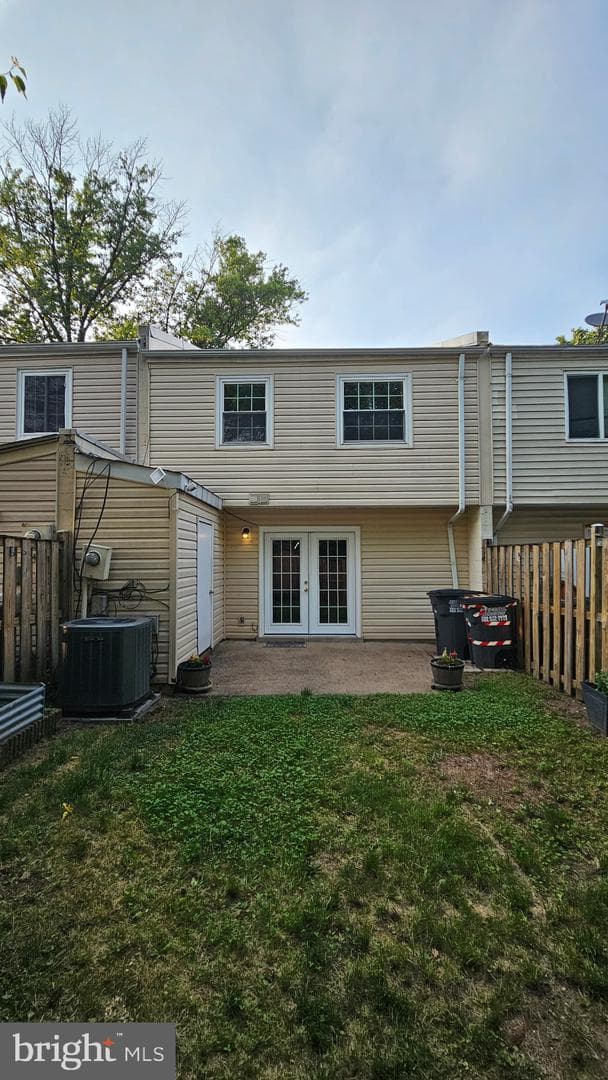 10234 Winchester Court photo 34