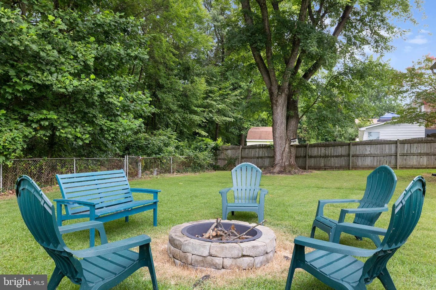 3587 Forestdale Avenue photo 37