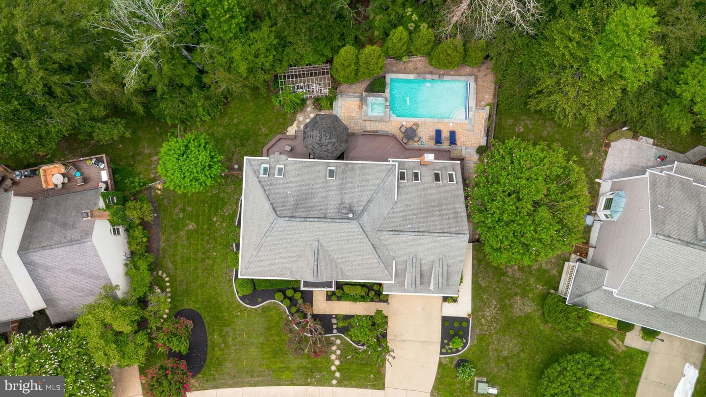 16659 Malory Court photo 95