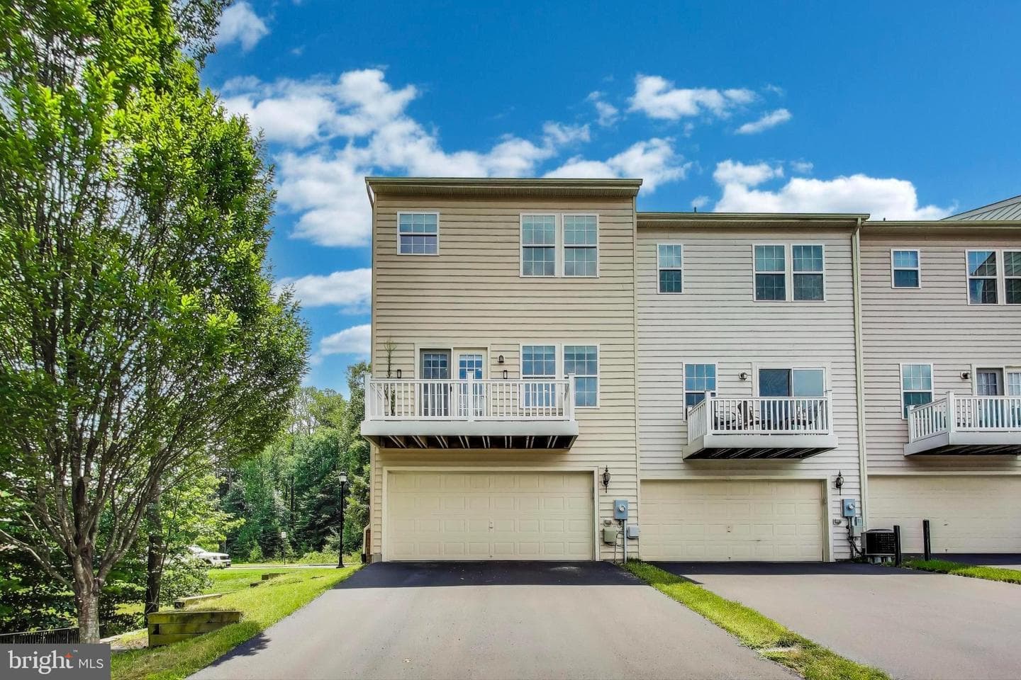 4448 Daisy Reid Avenue photo 36