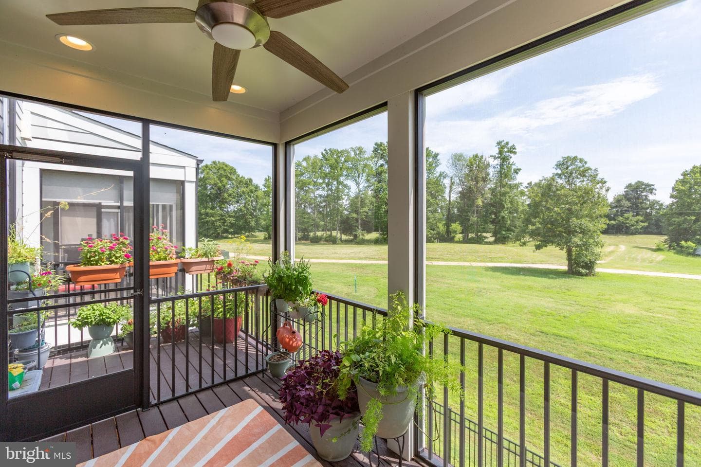 609 Angelfish Way photo 7
