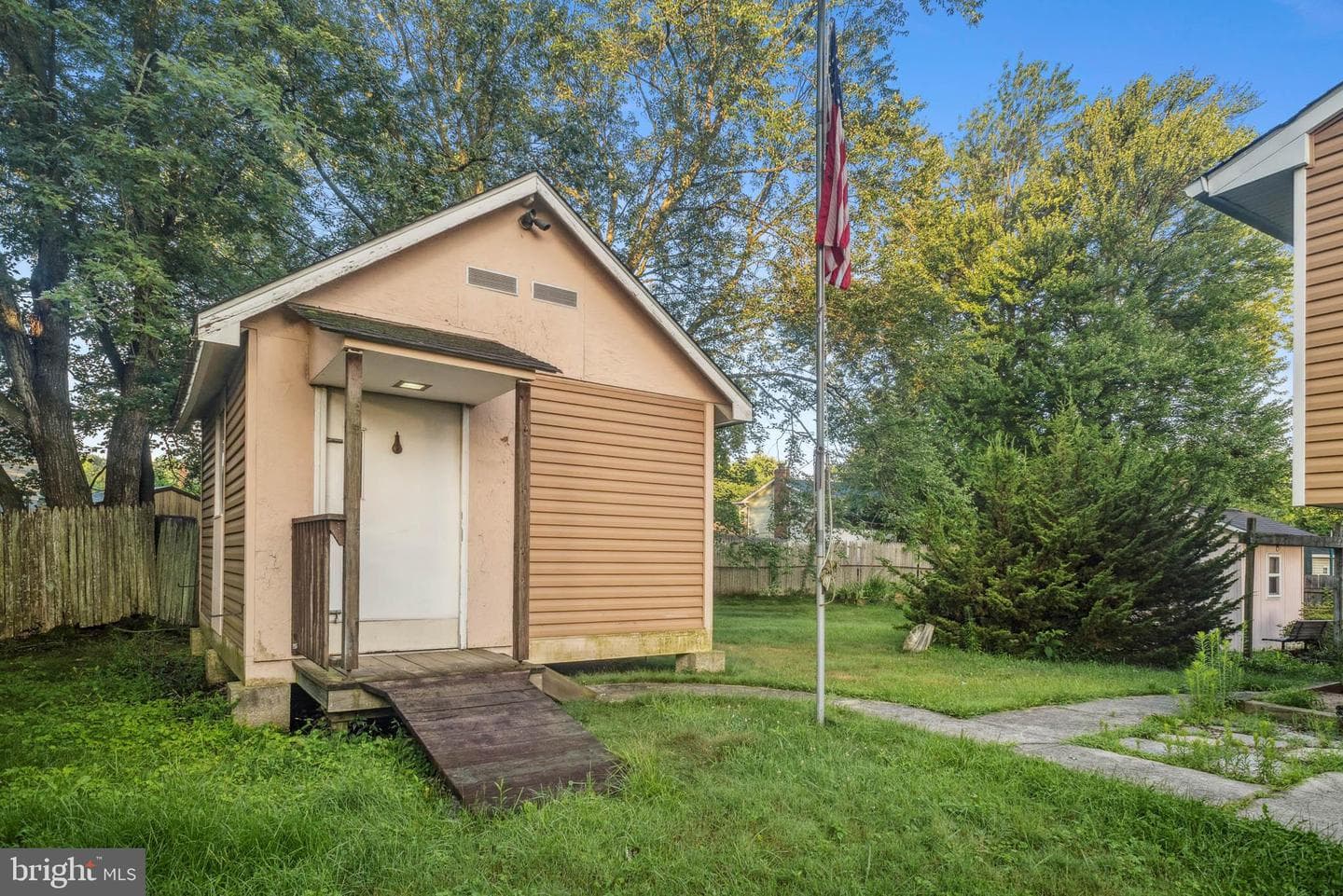 4307 Kenwood Drive photo 3