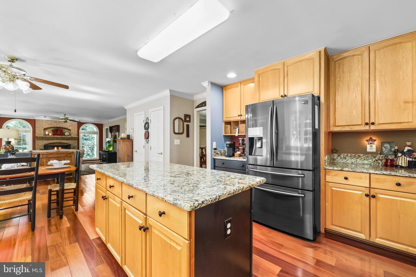 6843 Lochmere Drive photo 11