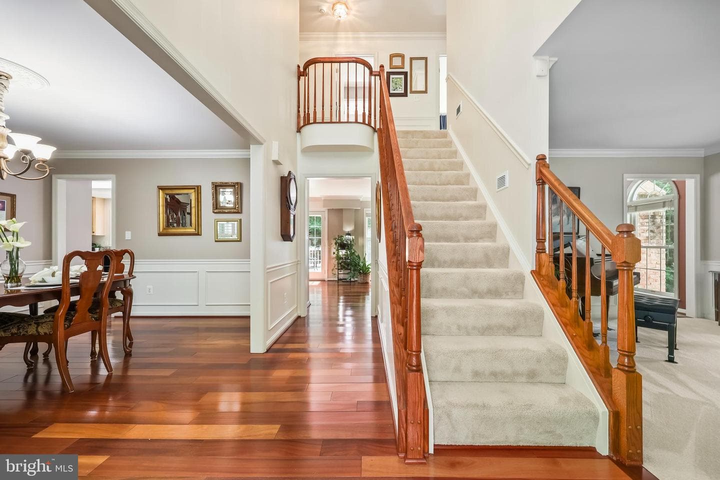 6843 Lochmere Drive photo 4
