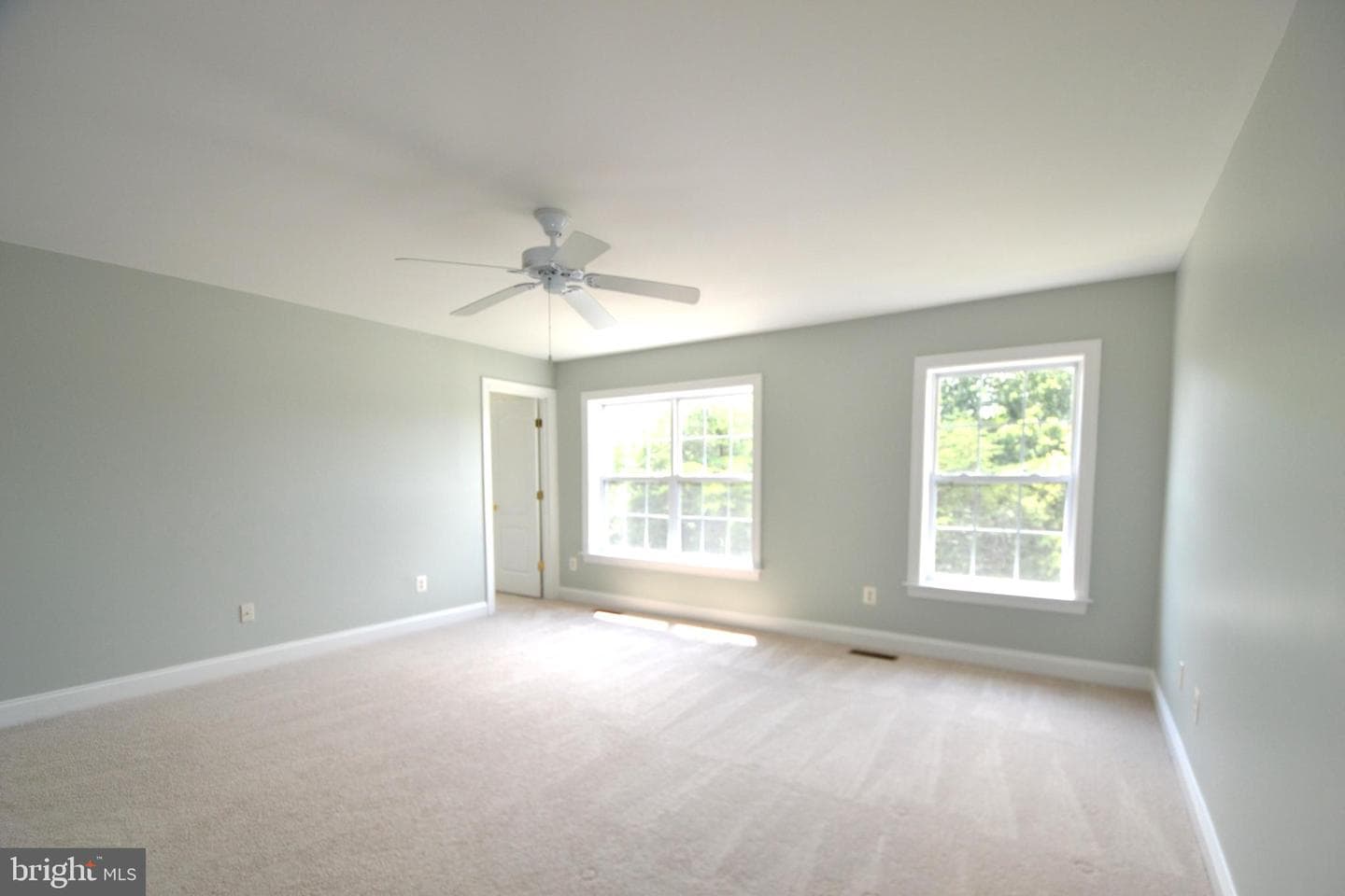 14853 Cloverdale Road photo 29