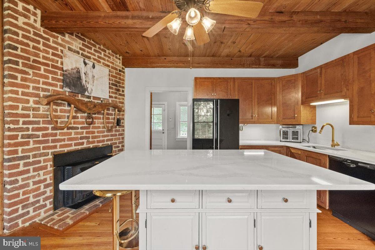 13944 Aden Road photo 2