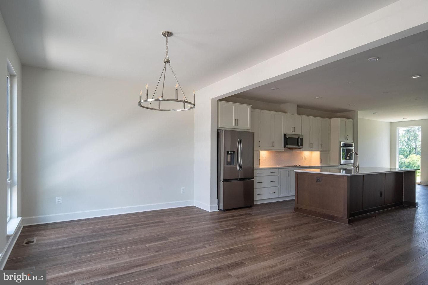 647 Angelfish Way photo 6