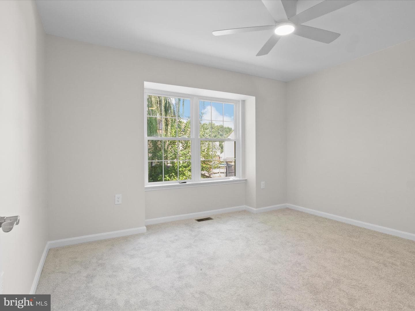 6110 Oust Lane photo 40