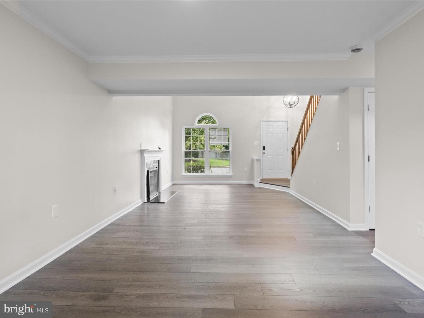 6110 Oust Lane photo 9