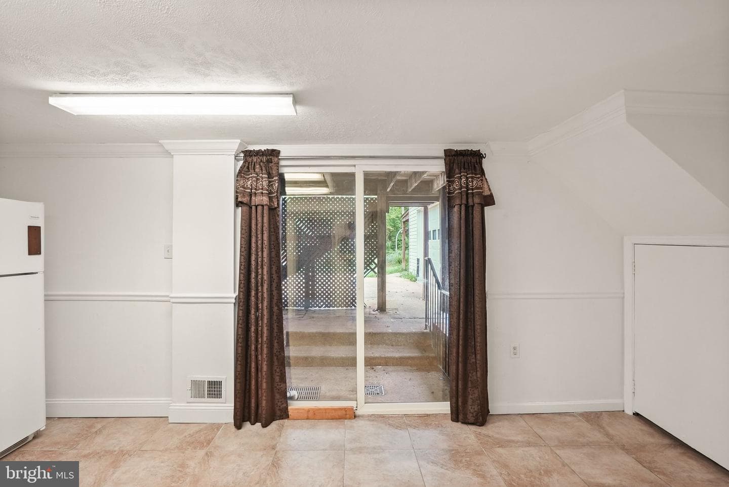7726 Amherst Drive photo 38