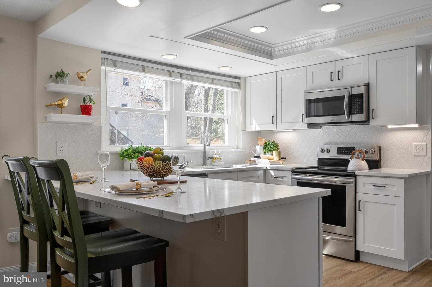 15310 Iris Lane photo 13