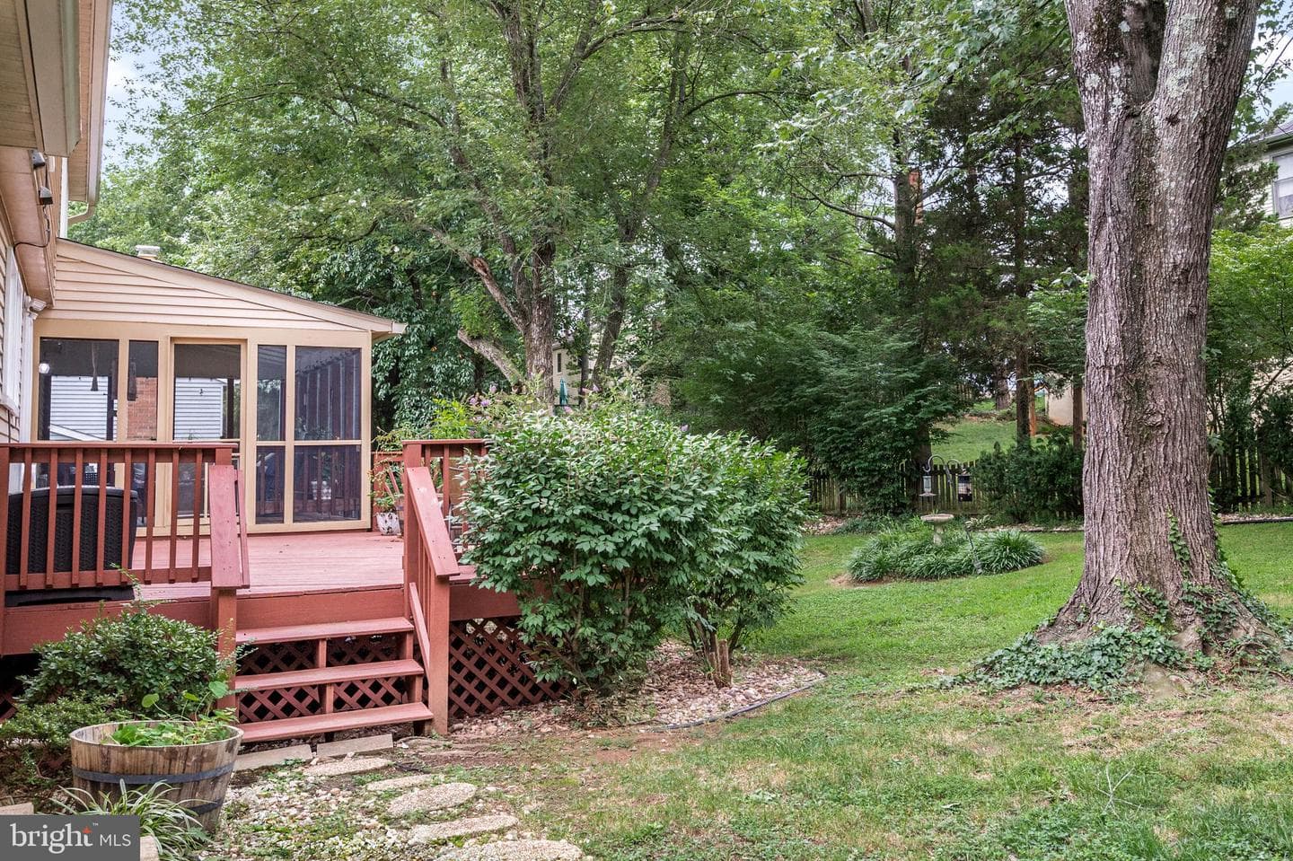 15310 Iris Lane photo 34
