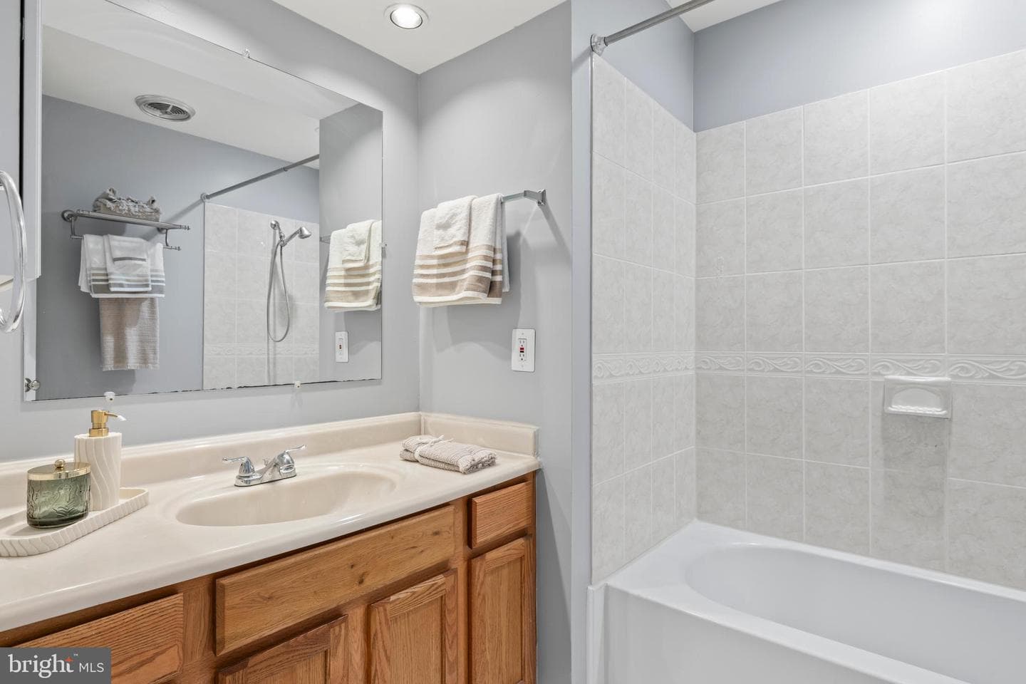 14826 Elmwood Drive photo 27