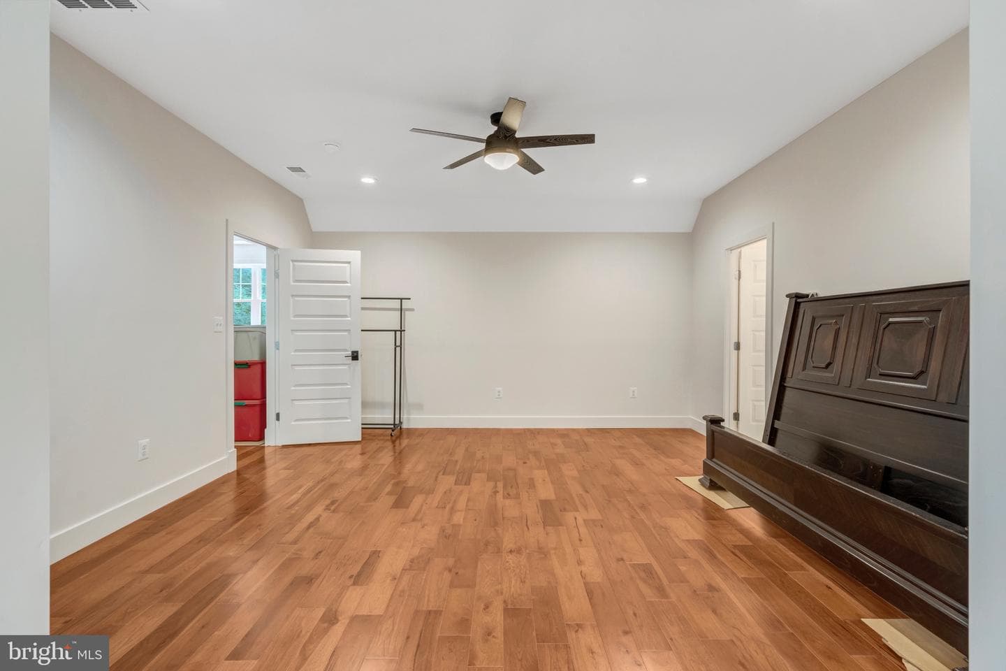 8880 Evelyn Drive photo 42