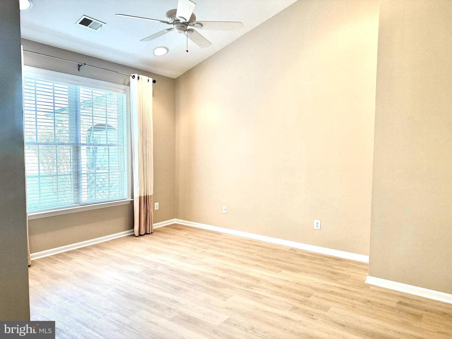 13737 Heritage Valley Way photo 11