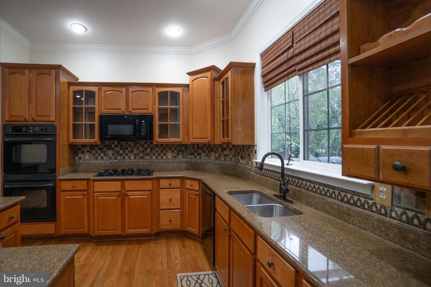 5662 Caribbean Court photo 12