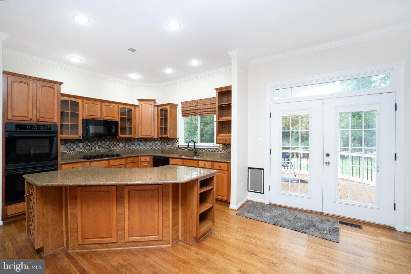 5662 Caribbean Court photo 17