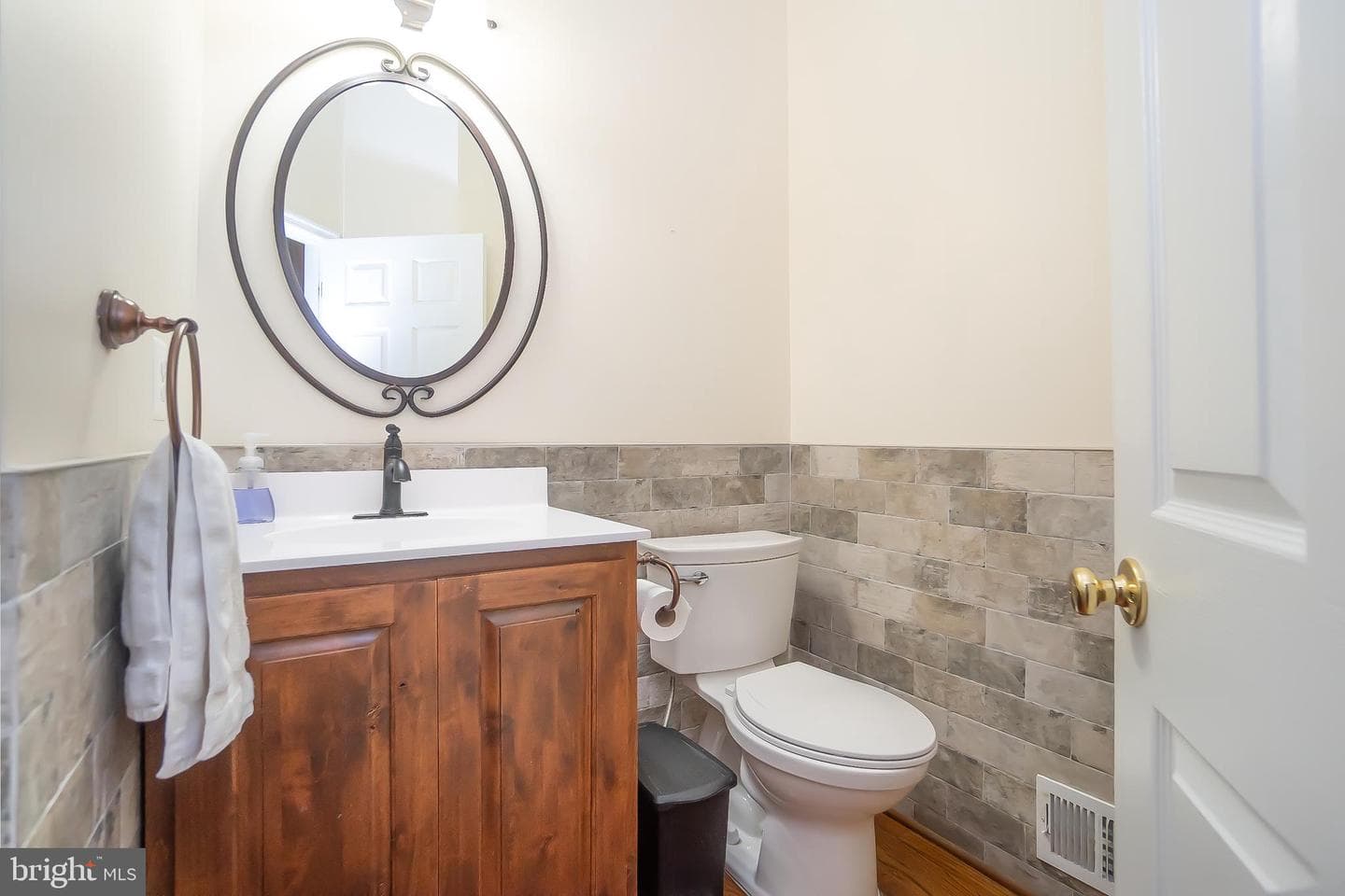 5662 Caribbean Court photo 21
