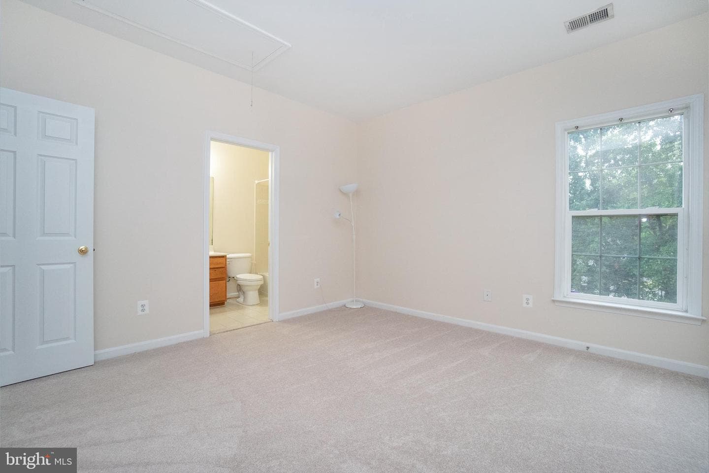 5662 Caribbean Court photo 34