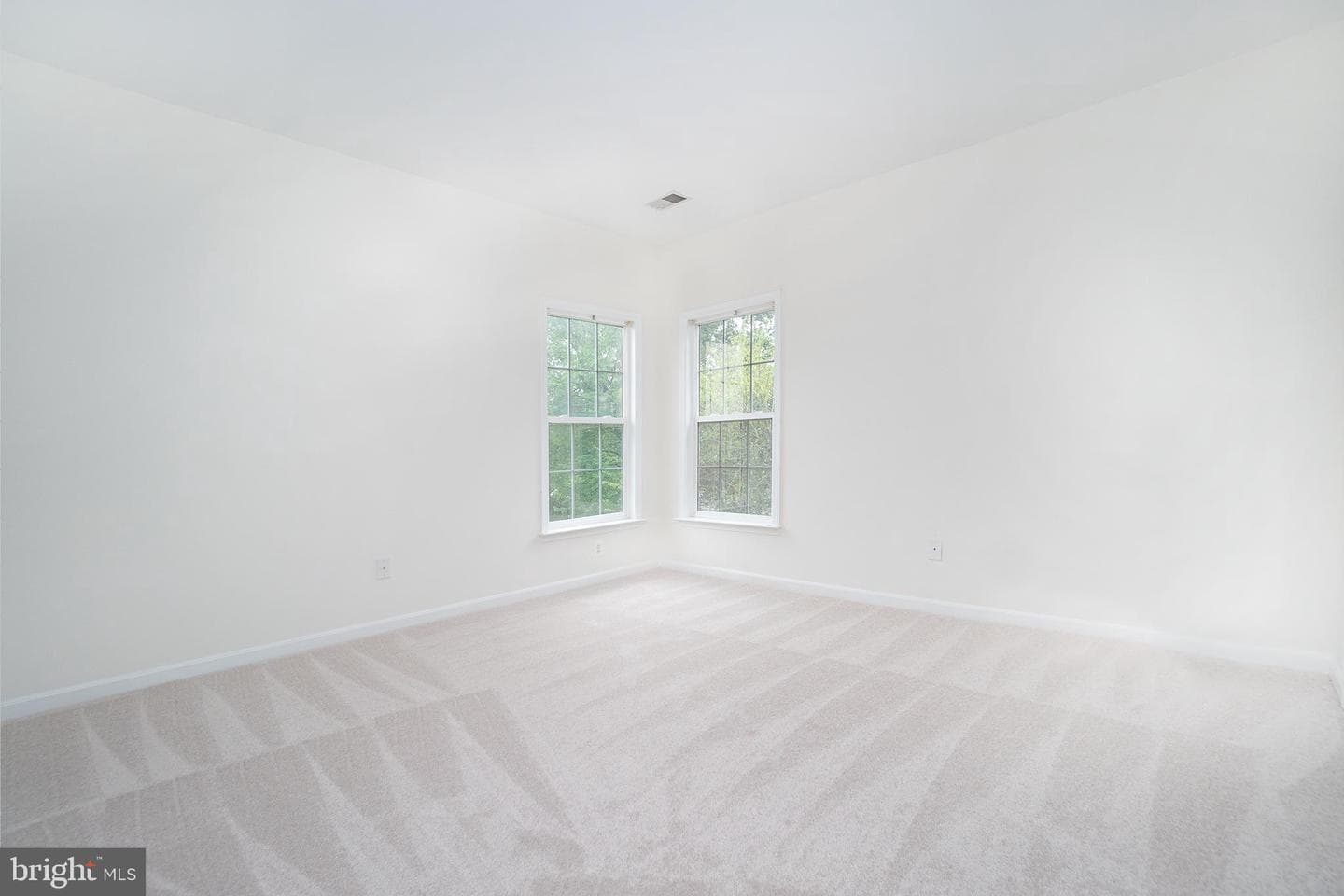 5662 Caribbean Court photo 37