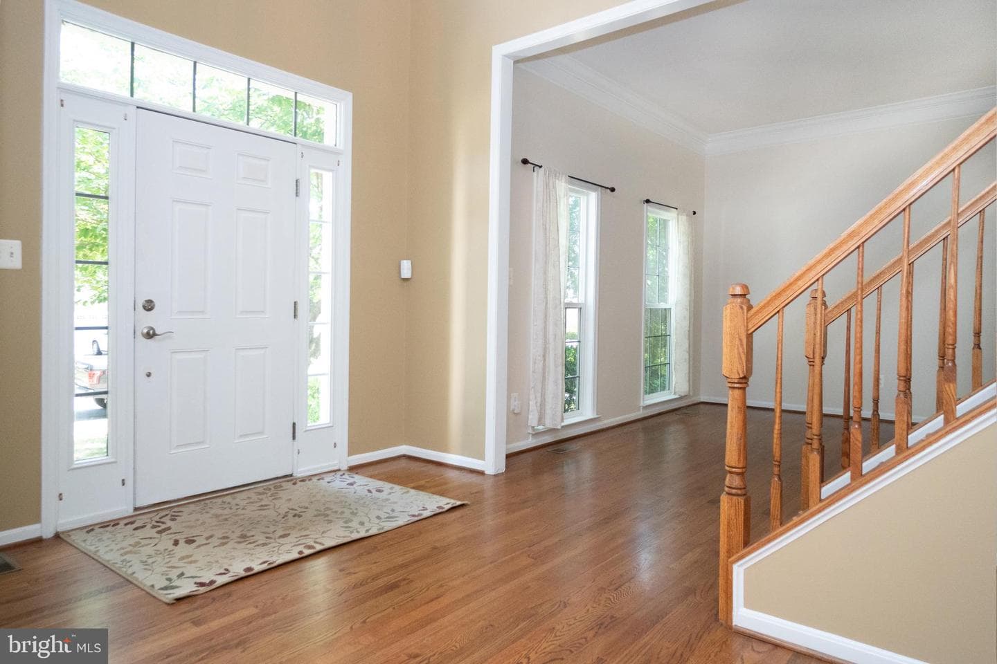 5662 Caribbean Court photo 4