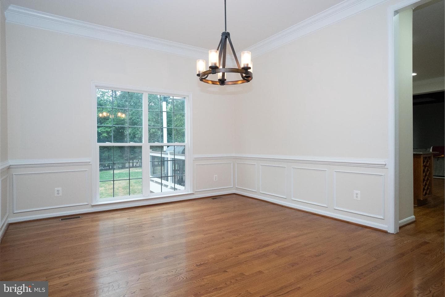 5662 Caribbean Court photo 9