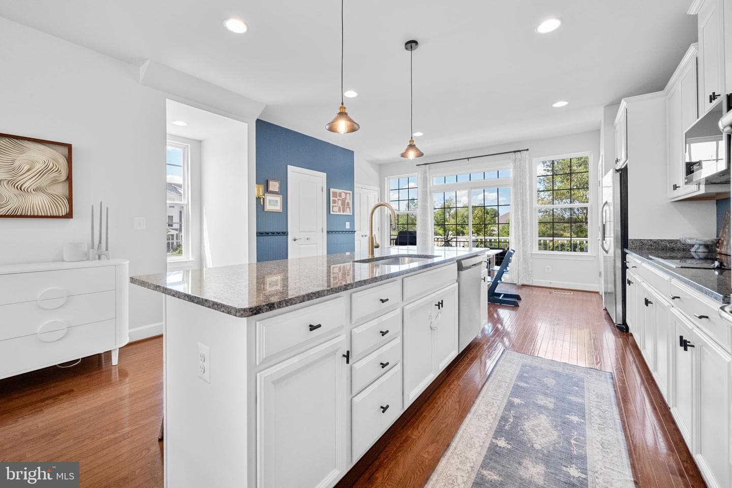 10758 Hinton Way photo 8