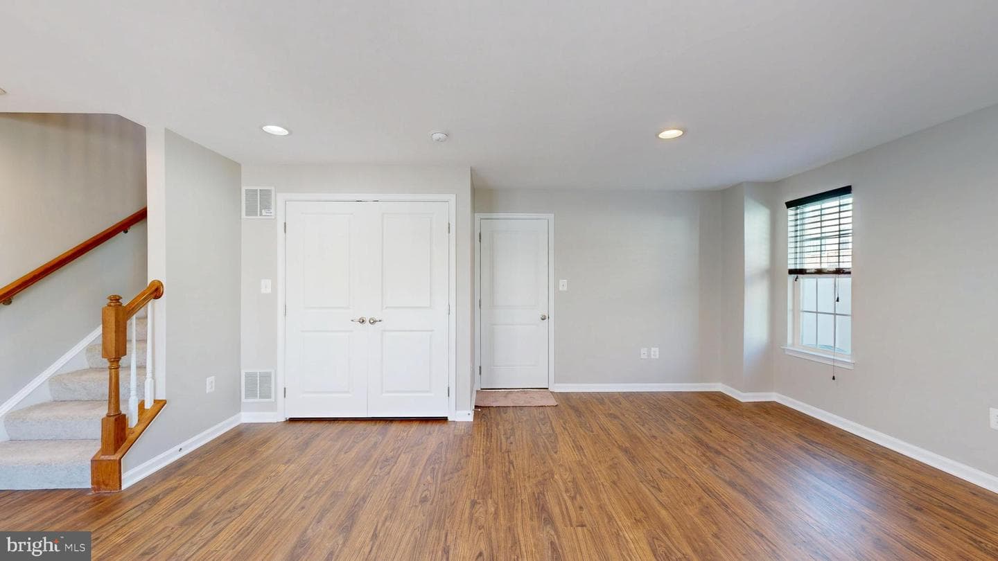 1785 Rockledge Terrace photo 2