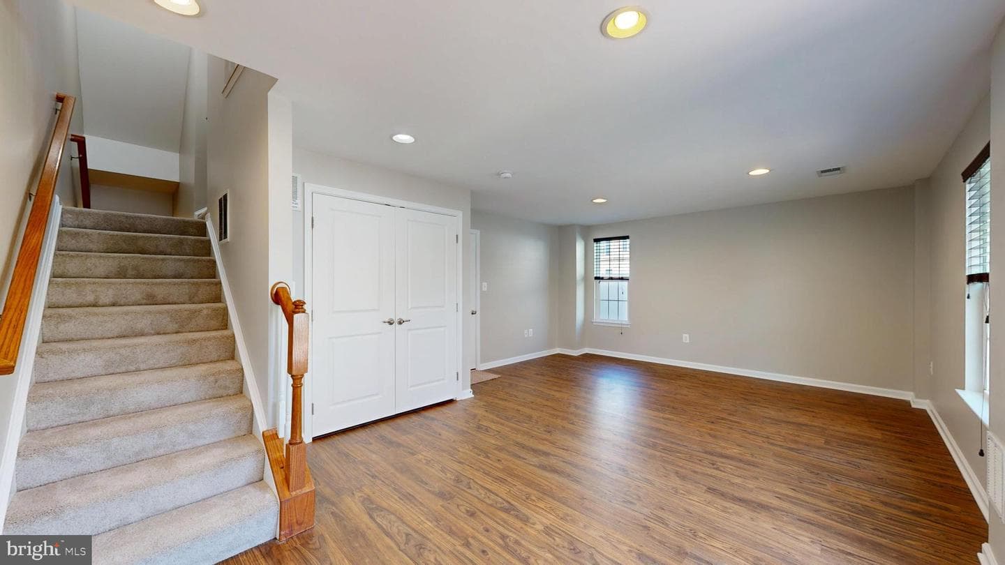 1785 Rockledge Terrace photo 4