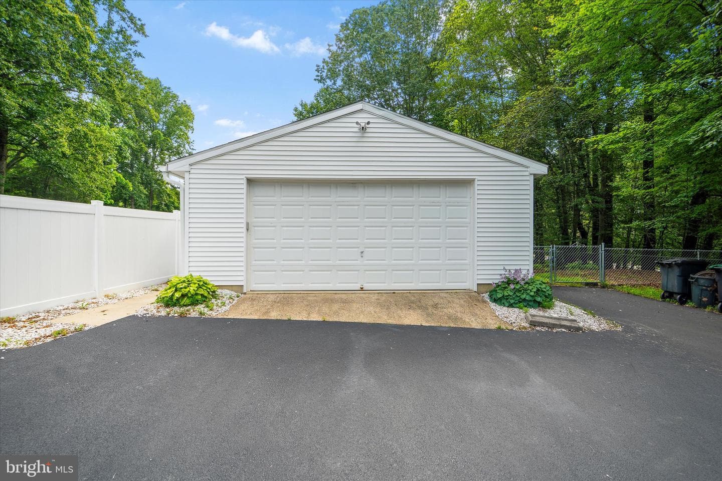 6504 Basil Court photo 8