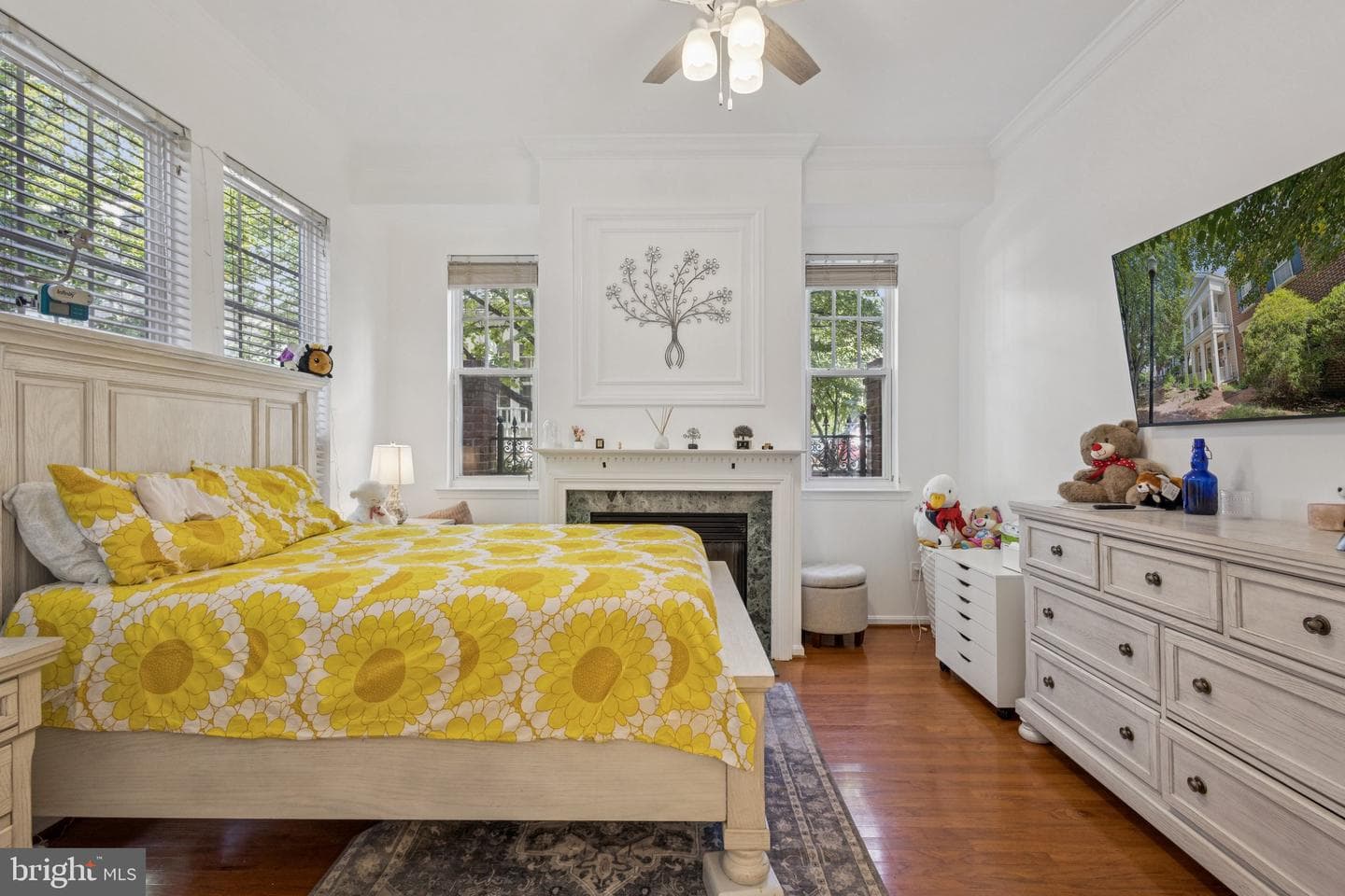 13806 Custis Square photo 14