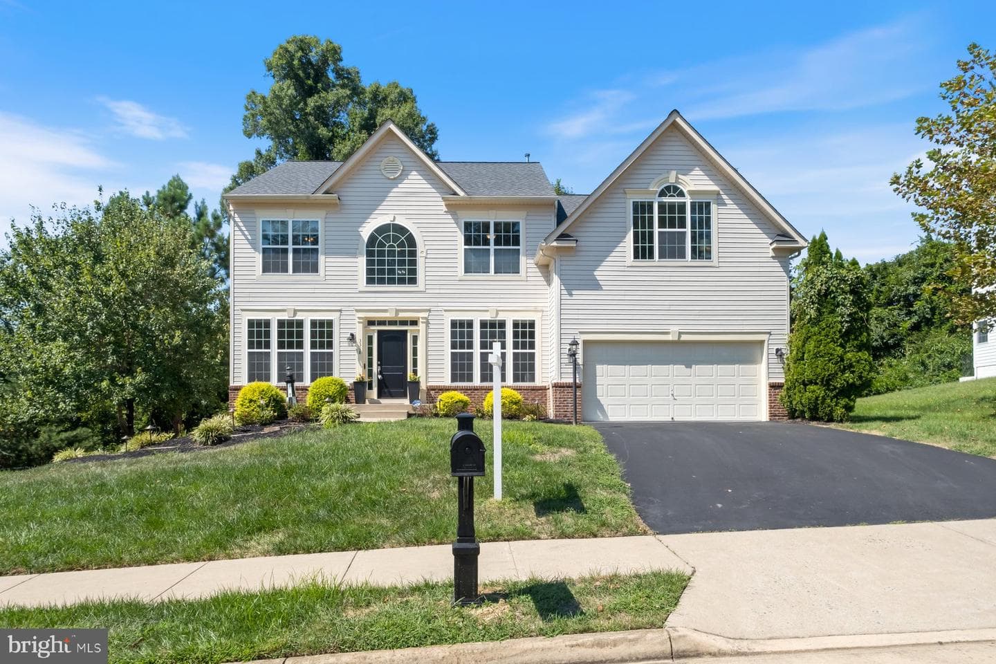 3318 Barnetts Crossing Place photo 1