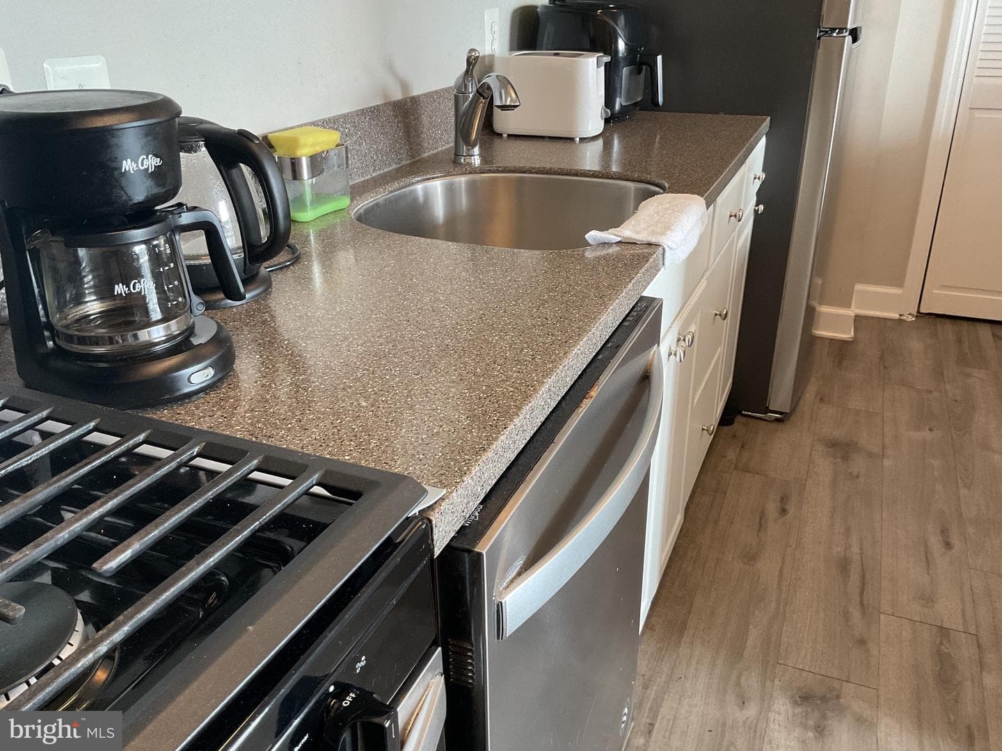 1602 Renate Drive #303 photo 7