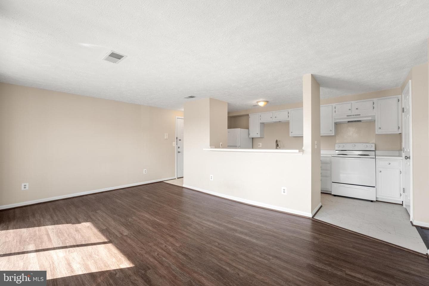 17060 Capri Lane #304 photo 10