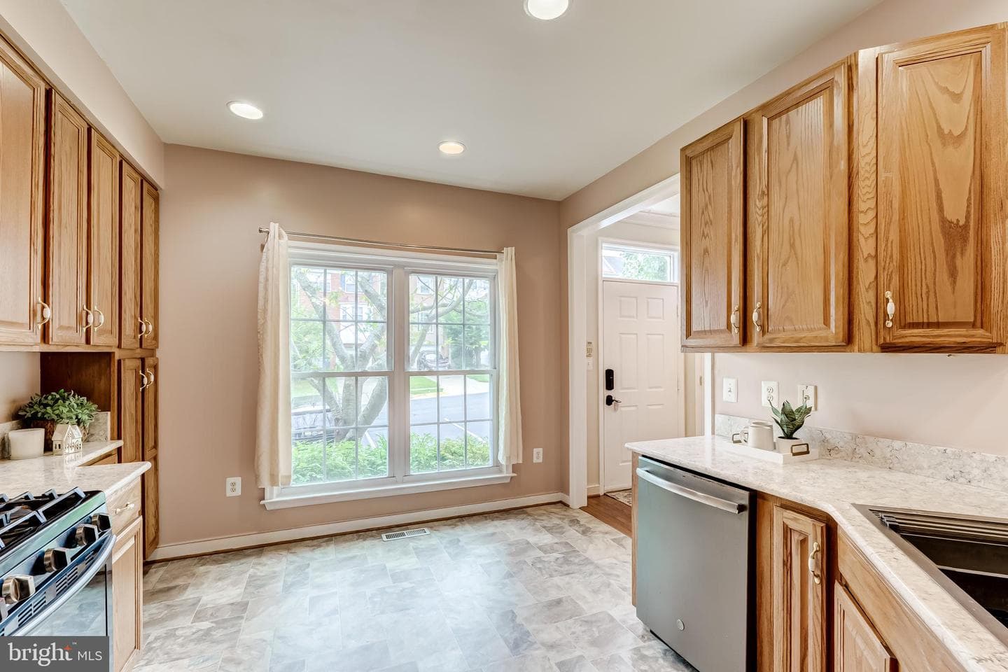 15348 Bronco Way photo 6
