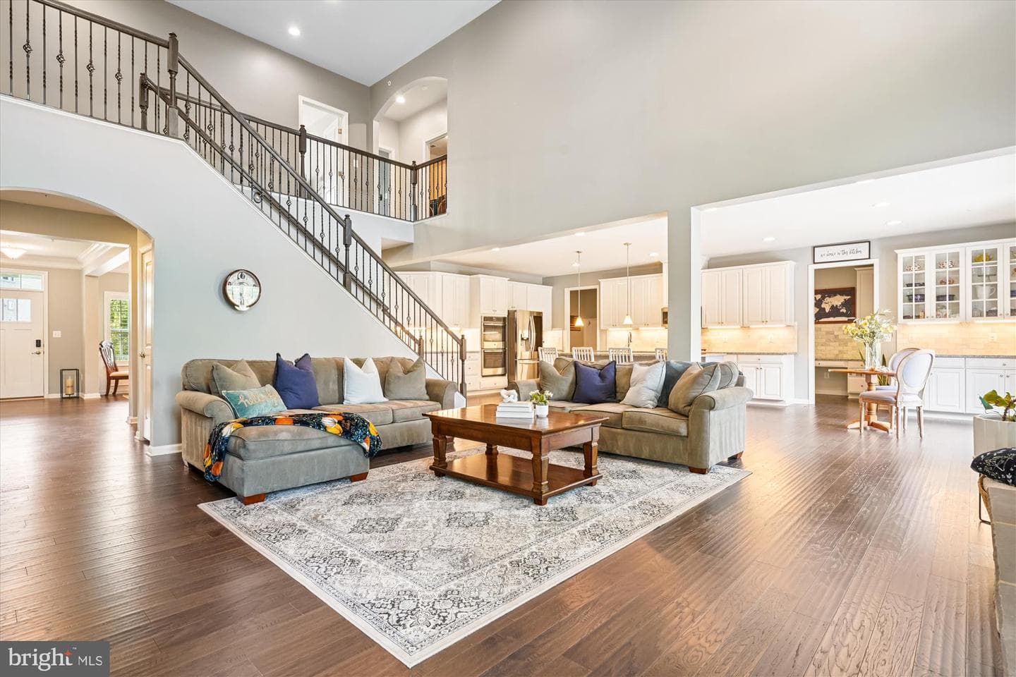 17135 Belle Isle Drive photo 4