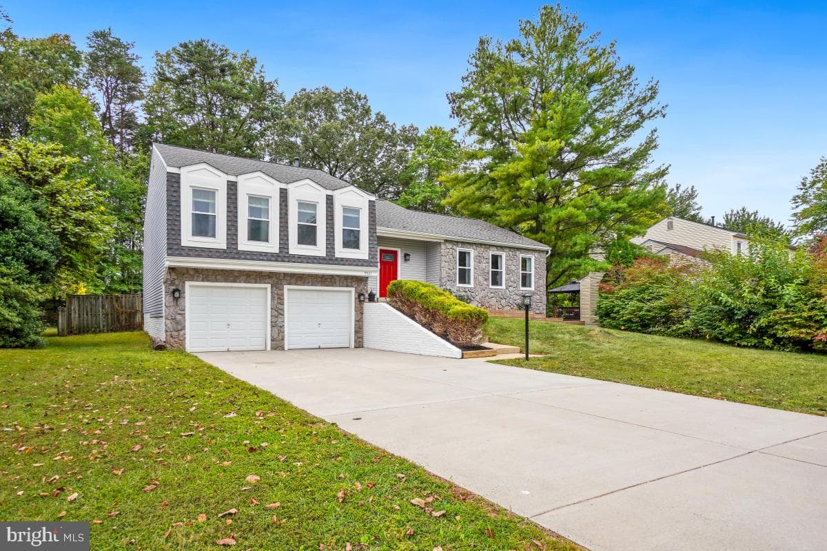 9521 Country Roads Lane photo 45