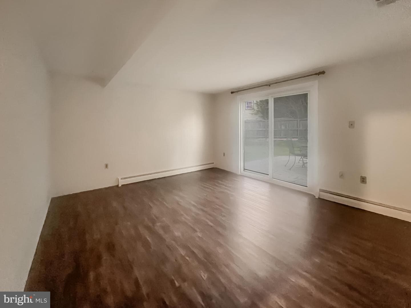 14550 Eastman Street photo 8