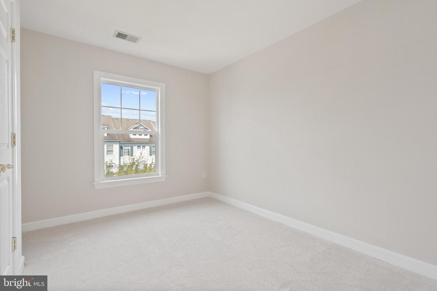 8239 Glade Bank Drive photo 24