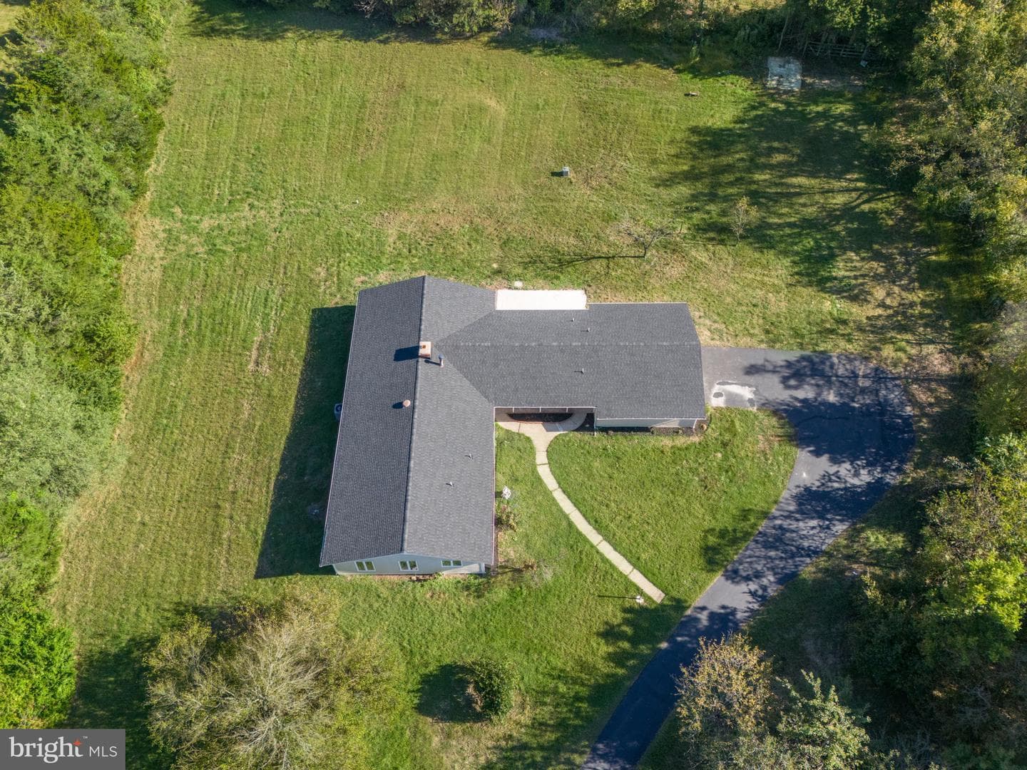 9197 Broadlands Lane photo 79