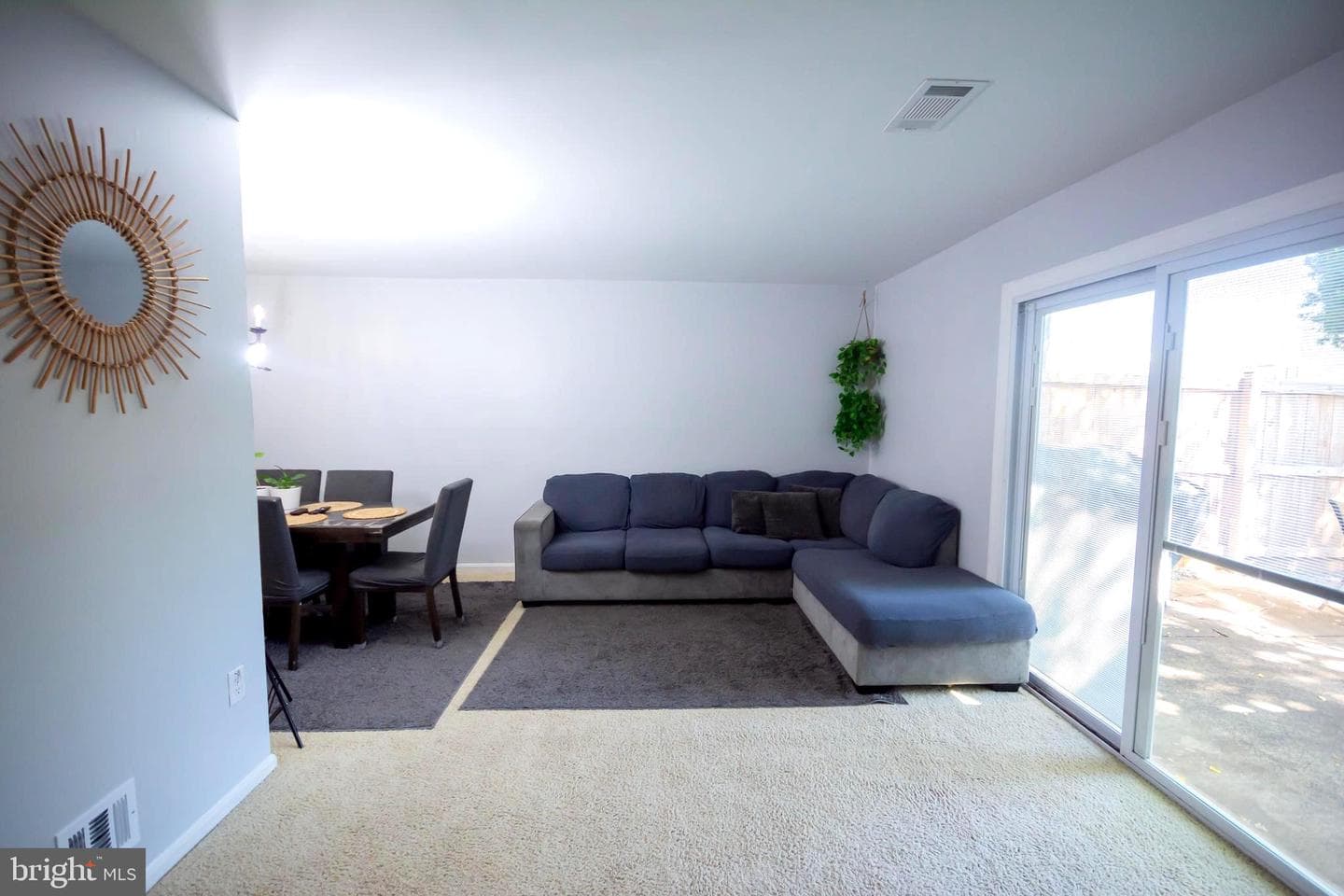 8385 Irongate Way photo 13
