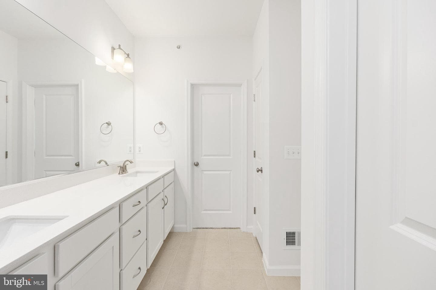 2514 Neabsco Common Place photo 35