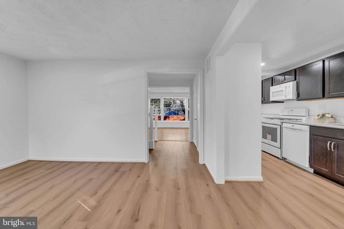 13115 Vineyard Way photo 4