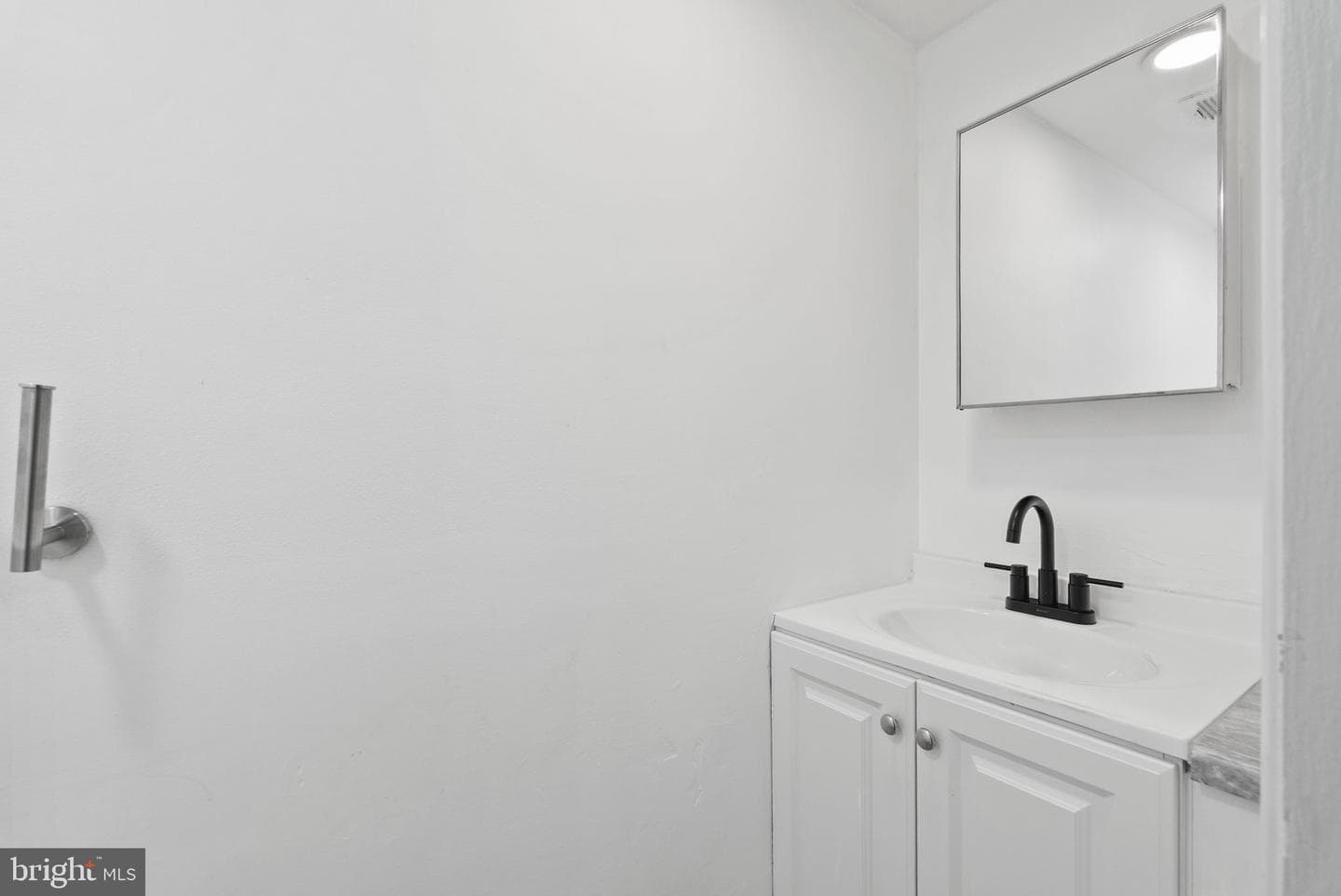 16566 Sherwood Place photo 8
