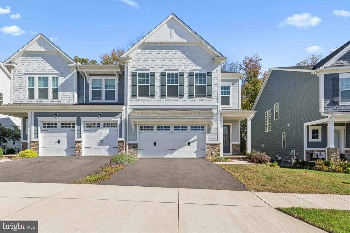 17815 Woods Overlook Drive photo 1