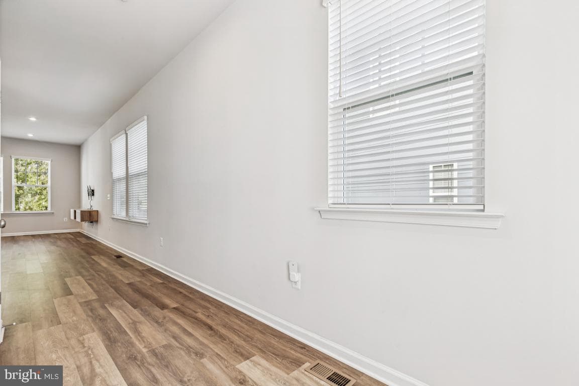 17815 Woods Overlook Drive photo 3