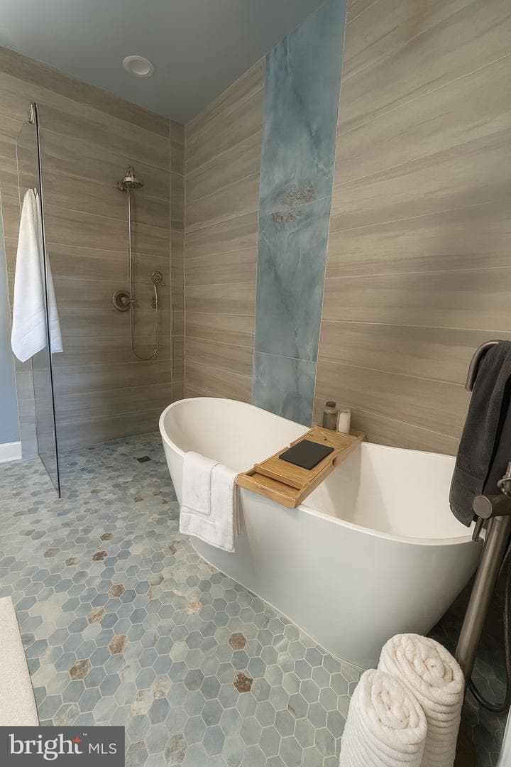 12221 Seaford Court photo 15